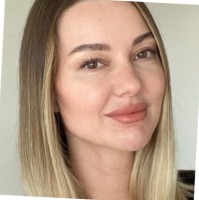 Lisa-Maria Schönfeld, Phd