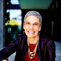 Kendra VantKendra Vant is an Influencer