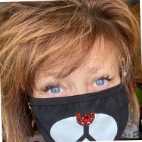 Lorrie Bennett
