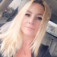 Holly Cummins