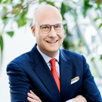 Dr. Matthias Schubert