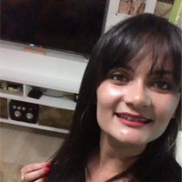 Cíntia dos Santos Costa