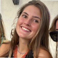 Julia De Vries