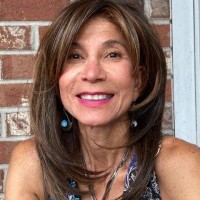 Nancy Wry