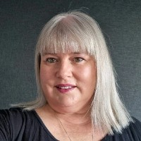 Shelley Jacombs