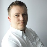 Dariusz Wrona