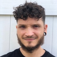 Robert J Cruz