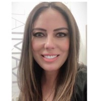 Cristina Flores