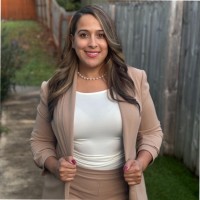 Ana C.
