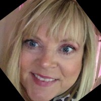 Christina Ayres