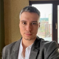 Erdem Türk