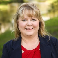 Julie Lynch