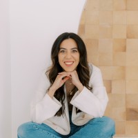 Emmy De León Jones