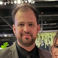 Adriano Lopes Siqueira