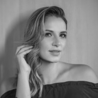 Jacqueline Castelo Branco