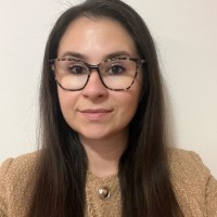 Szilvia Krix