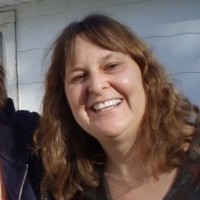 beverly dekker