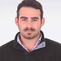 Daniel J Pinto