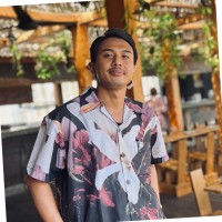 Bayu Adi Diantara