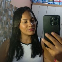 Vitoria Cruz