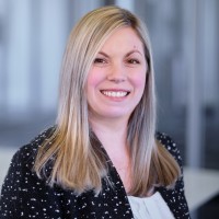 Kate Spinelli, Iida