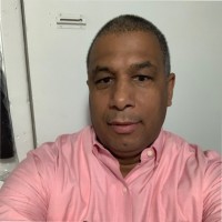 Avi Reyes