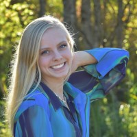 Chloe Burr