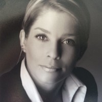 Nadine Knobel