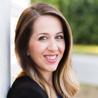 Cara Hallett, Mba