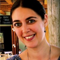 Angelika Petzer
