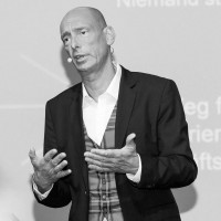 Prof. Dr. Stephan Friedrich Von Den Eichen (Sfvde)