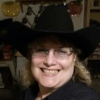 Traci Stone