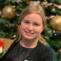 Mandy Van der Veen
