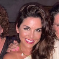 Yvette Triana