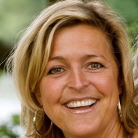 Tessa Warris