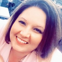 Angela Farmer