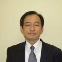 井手健介