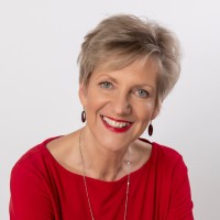 Sonia Leonard