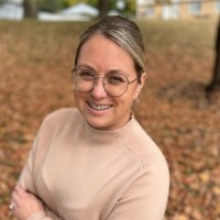 Sonia Hugnou, Mba
