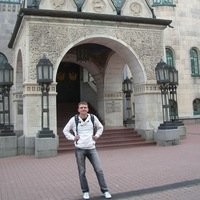 Анатолий Романенко