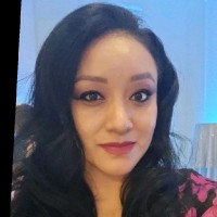 Esmeralda Leon