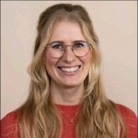 Martine Brons
