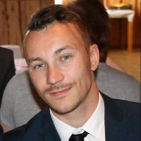 Daniel Hole