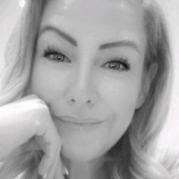 Lisa Standley