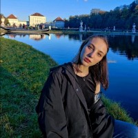 Arina R