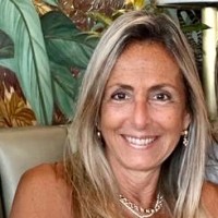 Maria Fernanda Junqueira Marano