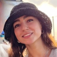 Dani M.