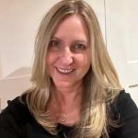 Sandra Schroeder