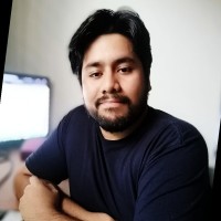 Robert Macías Martínez