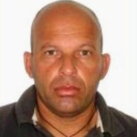 Roberto Aguimarães Corpo E Mente